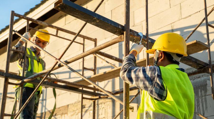 Professional gutter cleaning in Dublin, CA